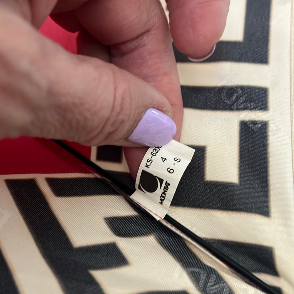 Fendi Monogram Umbrella - Picture 9 of 13